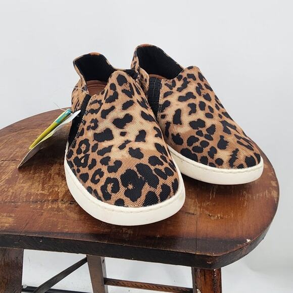 New NWT Baretraps Yadier Leopard Print Comfort Casual Shoes Size 7.5 7 1/2 - Picture 3 of 7